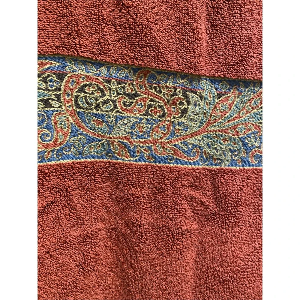 Lauren Ralph Lauren Bath‎ Towel Maroon Paisley Medallion Accent Green Tag 27x50
